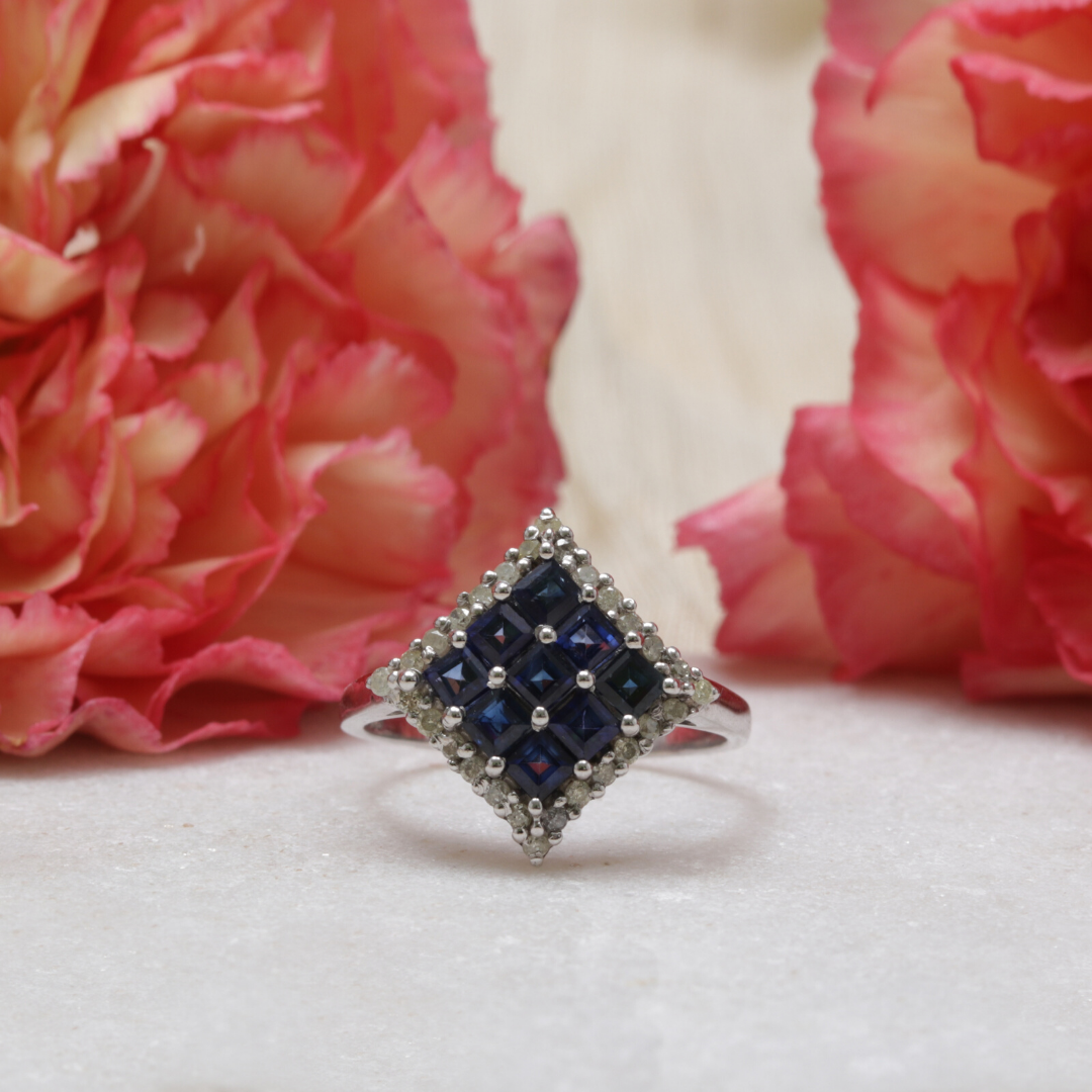 The regal crest ring