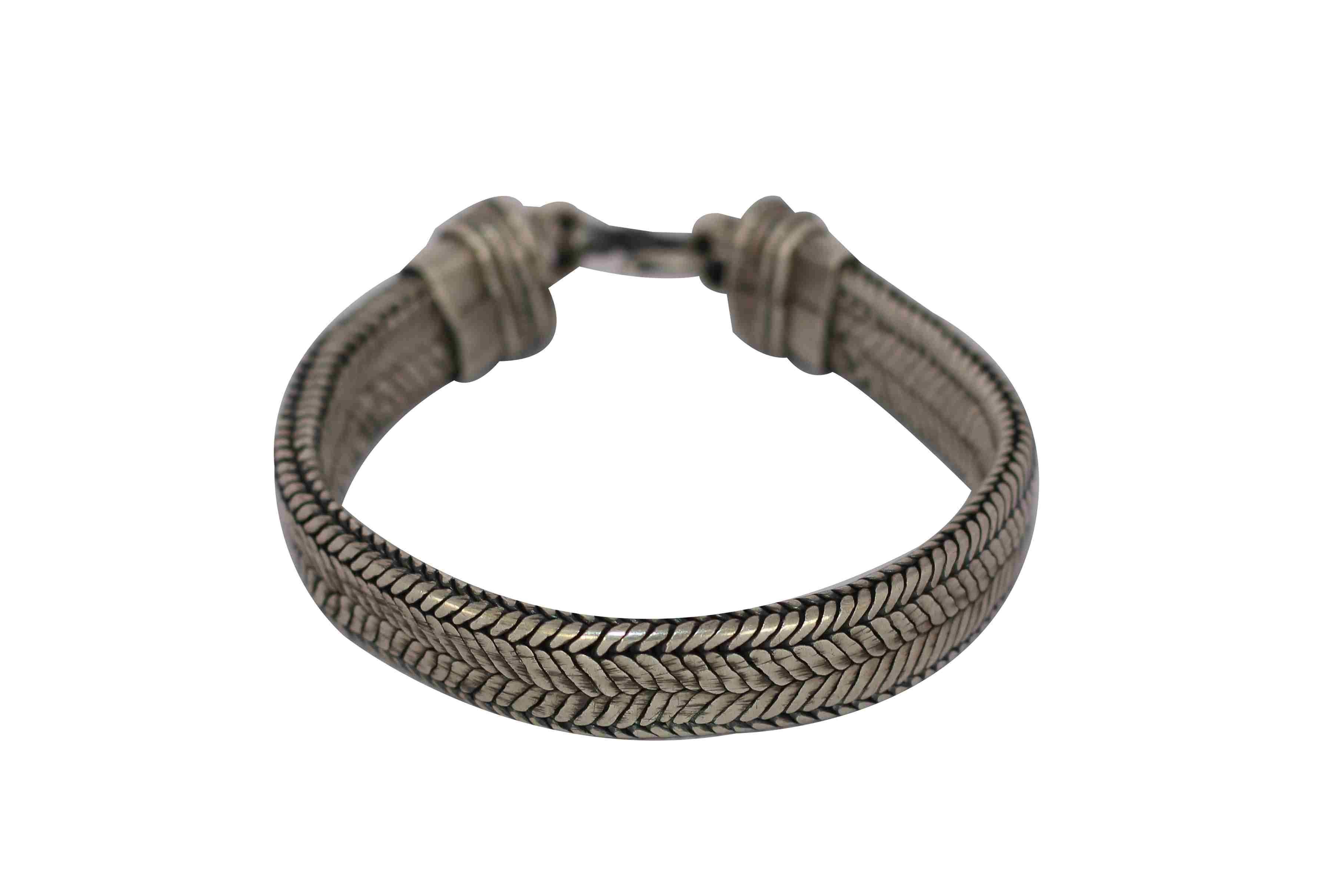 Flat snake bracelets