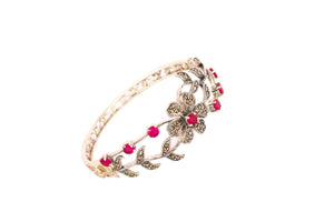 Semi precious floral bracelet