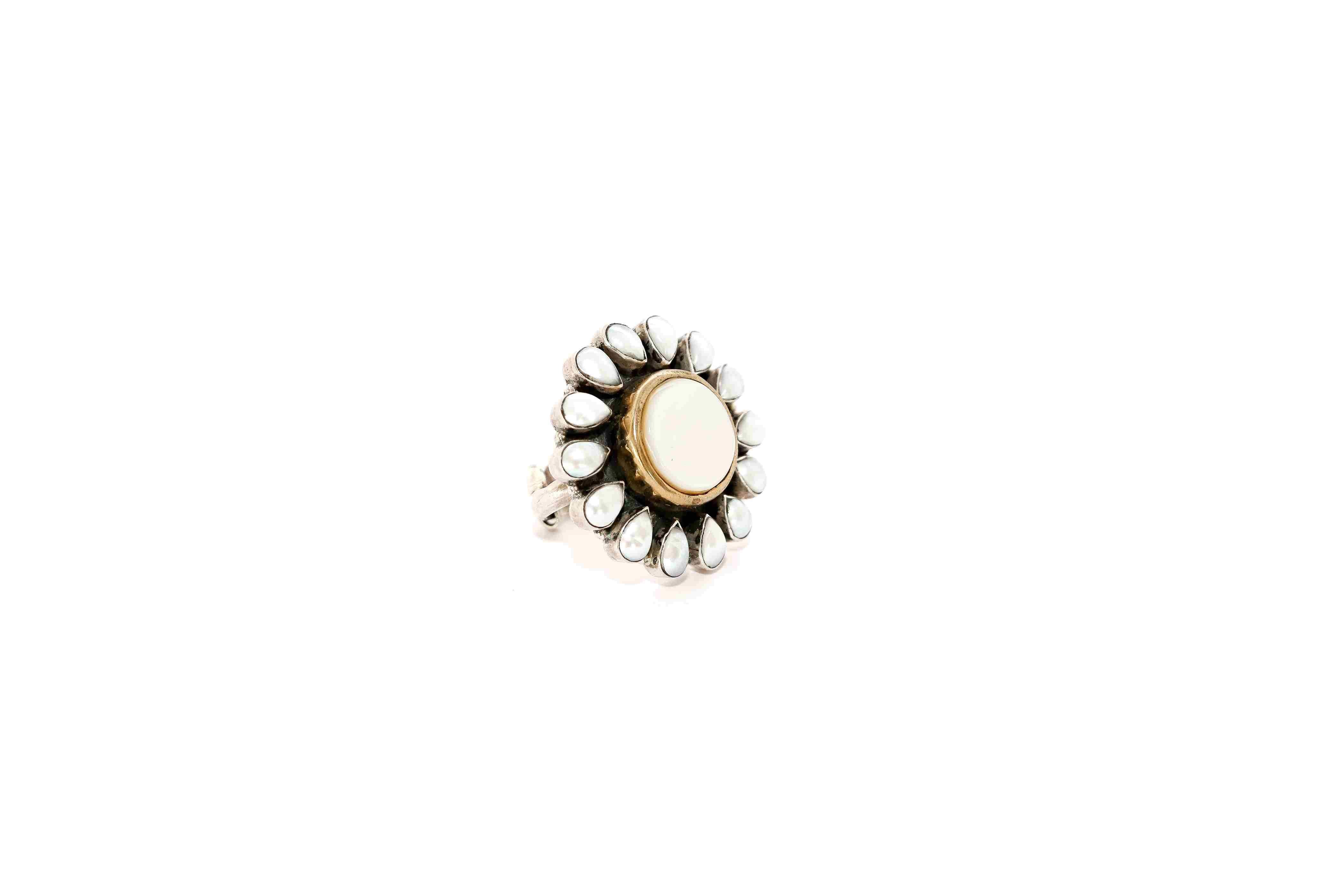 Exclusive mother of pearl ring